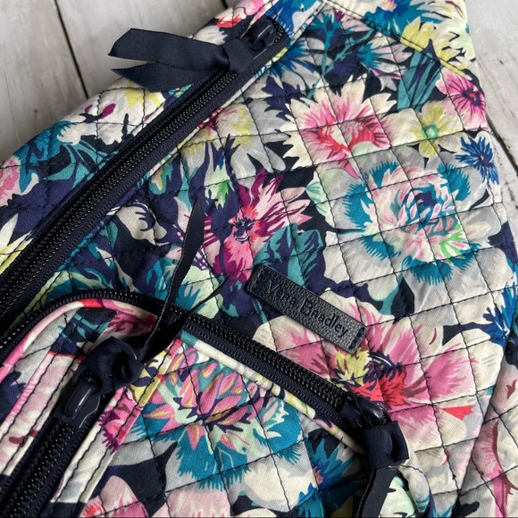 PREOWNED VERA BRADLEY FLORAL PRINT SHOULDER BAG PURSE PINK BLUE - Picture 5 of 10